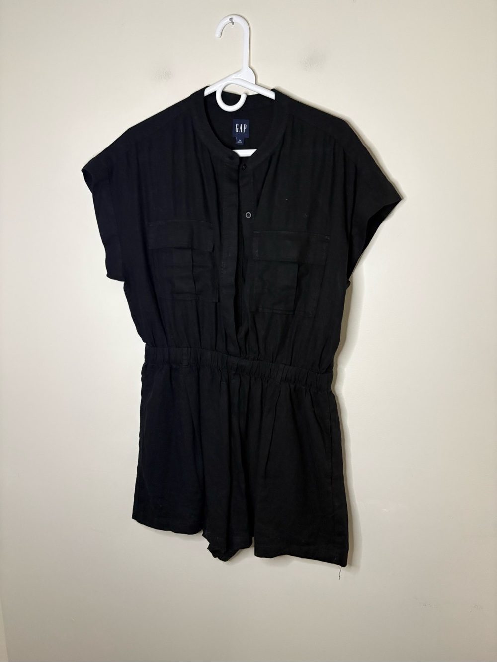 Gap Black Linen Romper Medium Utility Cinch Waist Pockets Preppy Coastal Whimsy